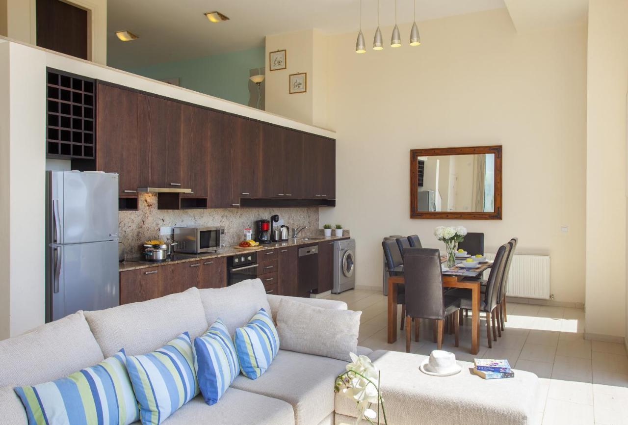 Protaras Seafront Villa Infinte Aretousa Eksteriør bilde