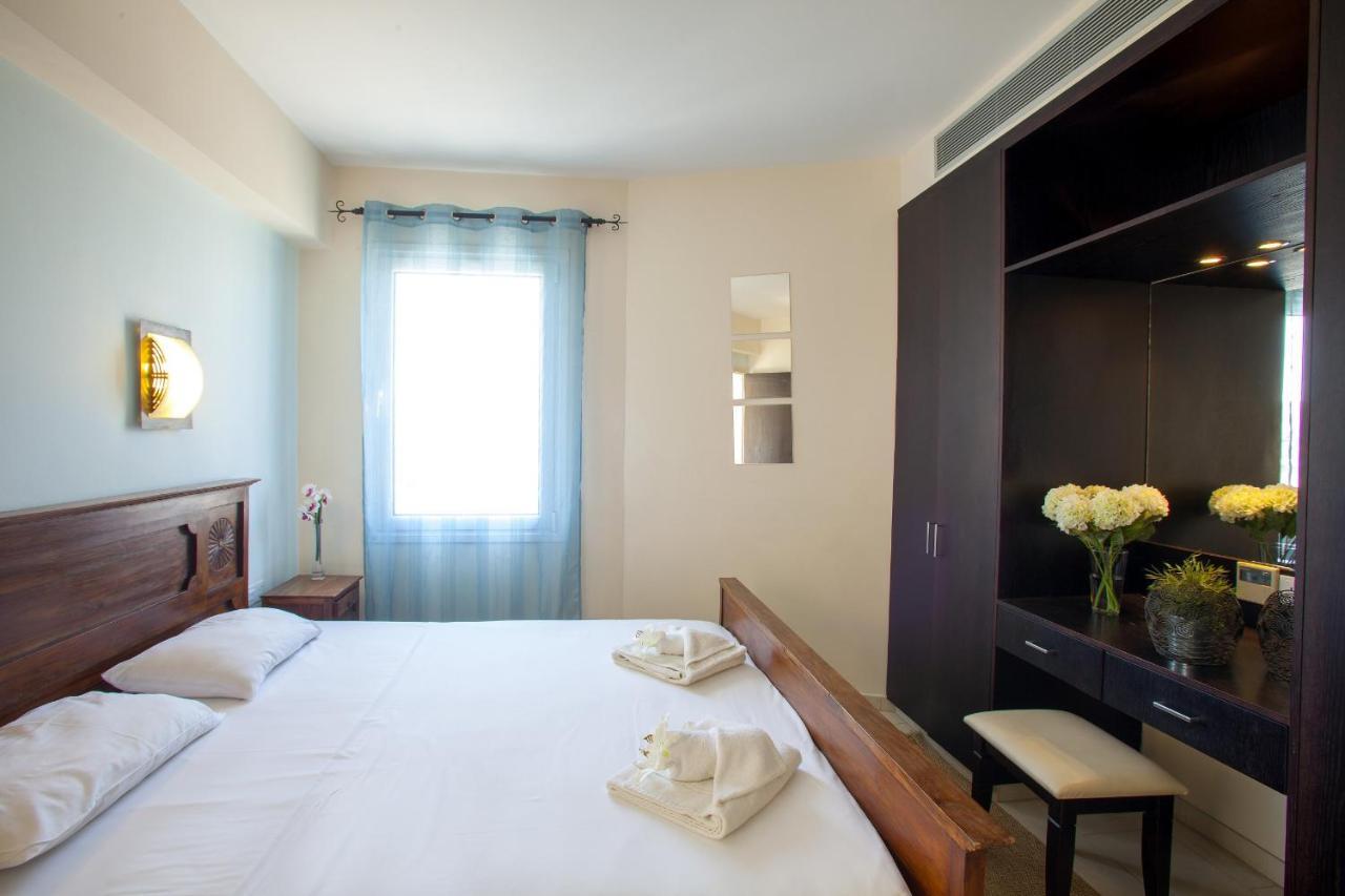 Protaras Seafront Villa Infinte Aretousa Eksteriør bilde
