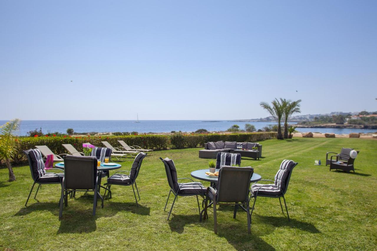 Protaras Seafront Villa Infinte Aretousa Eksteriør bilde