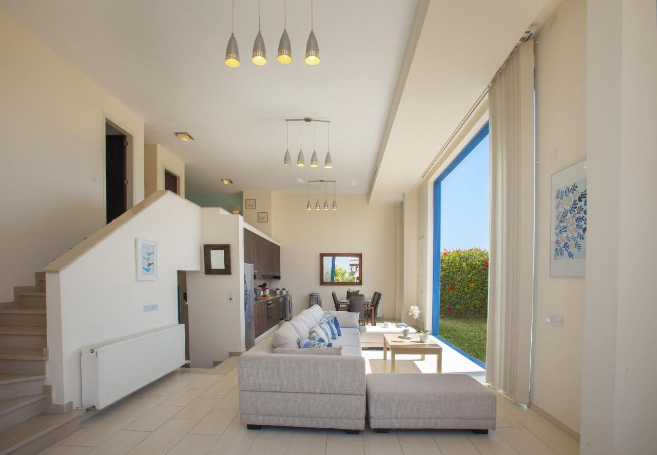 Protaras Seafront Villa Infinte Aretousa Eksteriør bilde