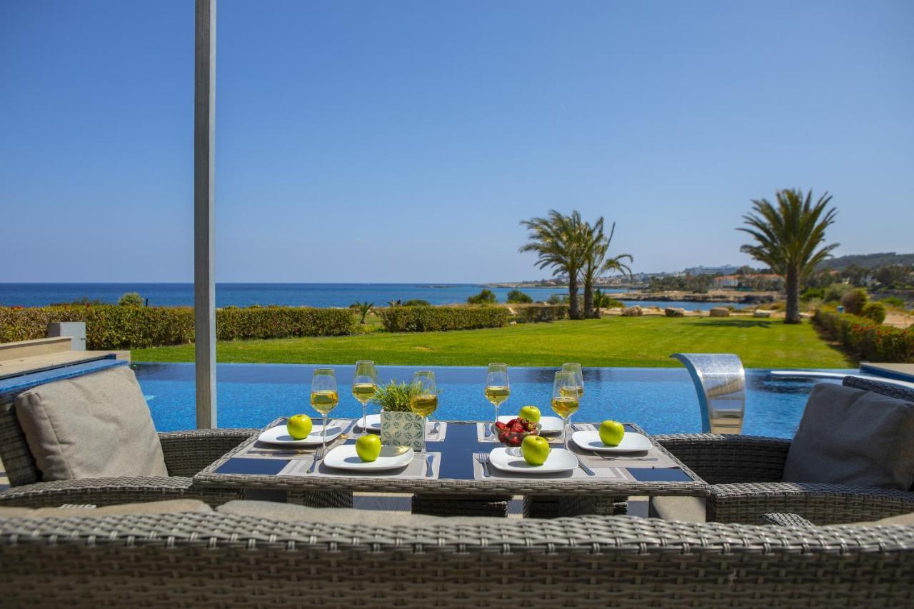 Protaras Seafront Villa Infinte Aretousa Eksteriør bilde